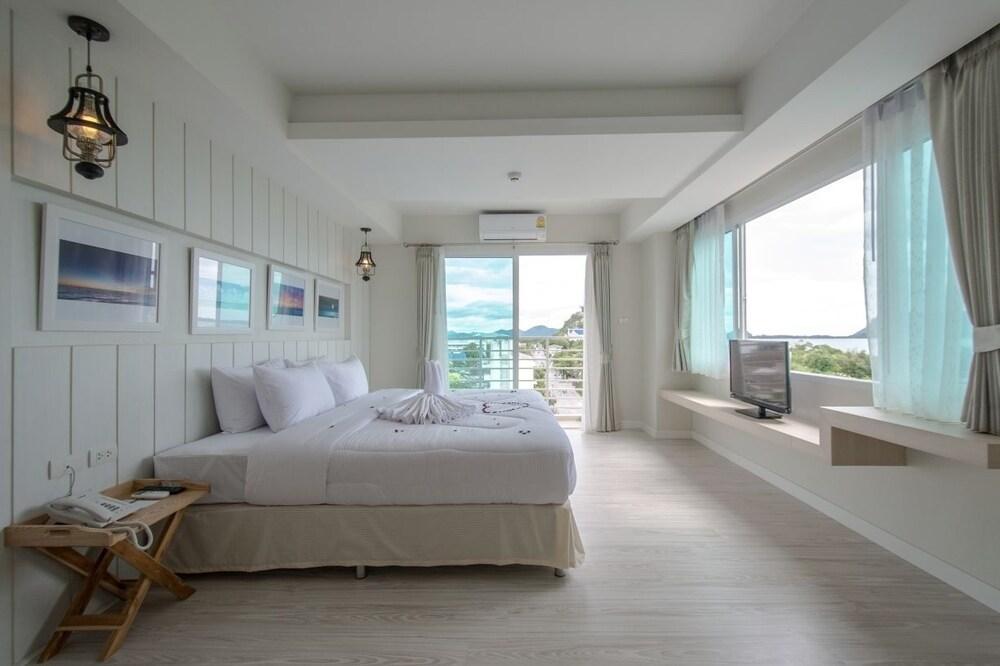 Prachuap Grand Hotel Πράτσουατ Κίρι Χαν Εξωτερικό φωτογραφία