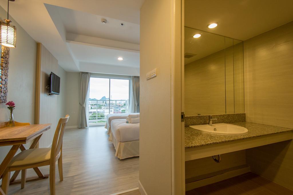 Prachuap Grand Hotel Πράτσουατ Κίρι Χαν Δωμάτιο φωτογραφία