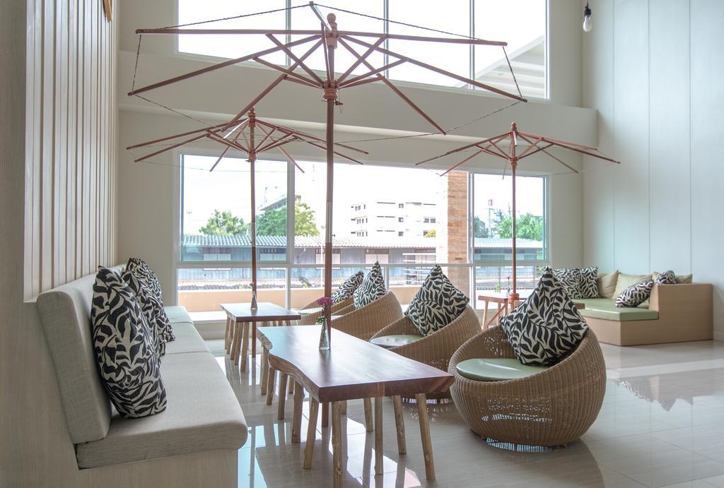 Prachuap Grand Hotel Πράτσουατ Κίρι Χαν Εξωτερικό φωτογραφία