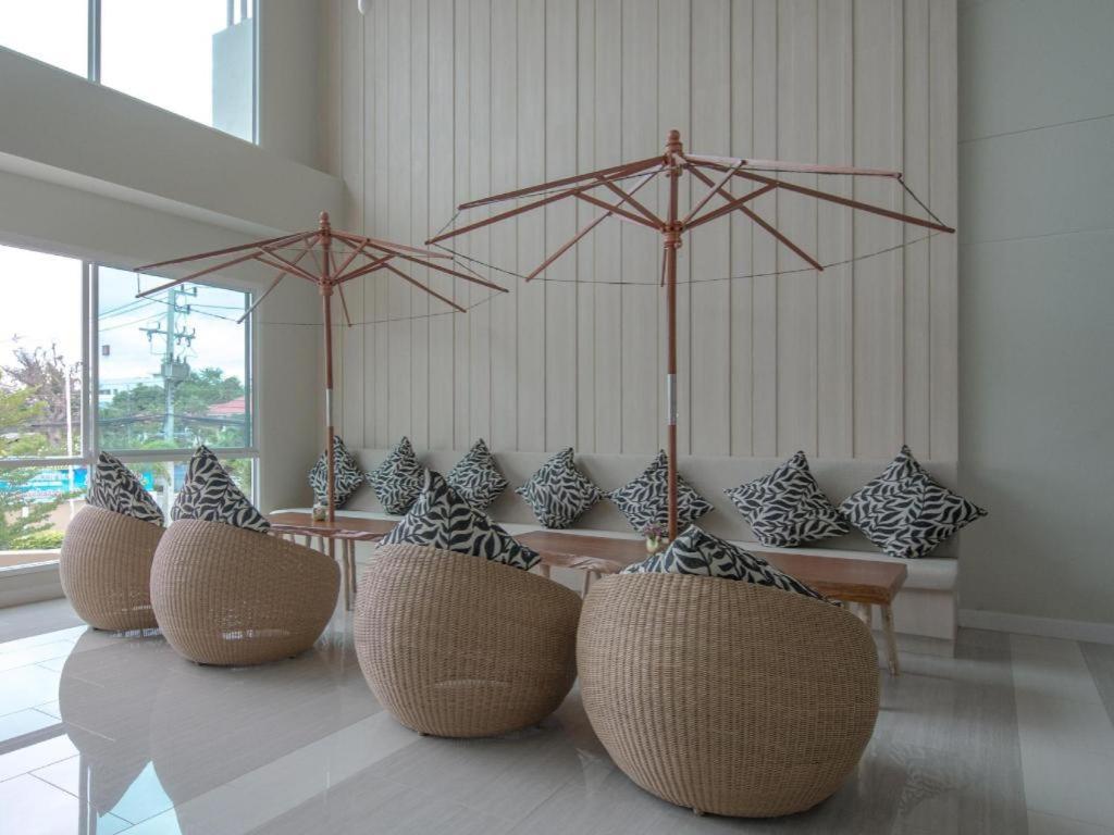 Prachuap Grand Hotel Πράτσουατ Κίρι Χαν Εξωτερικό φωτογραφία