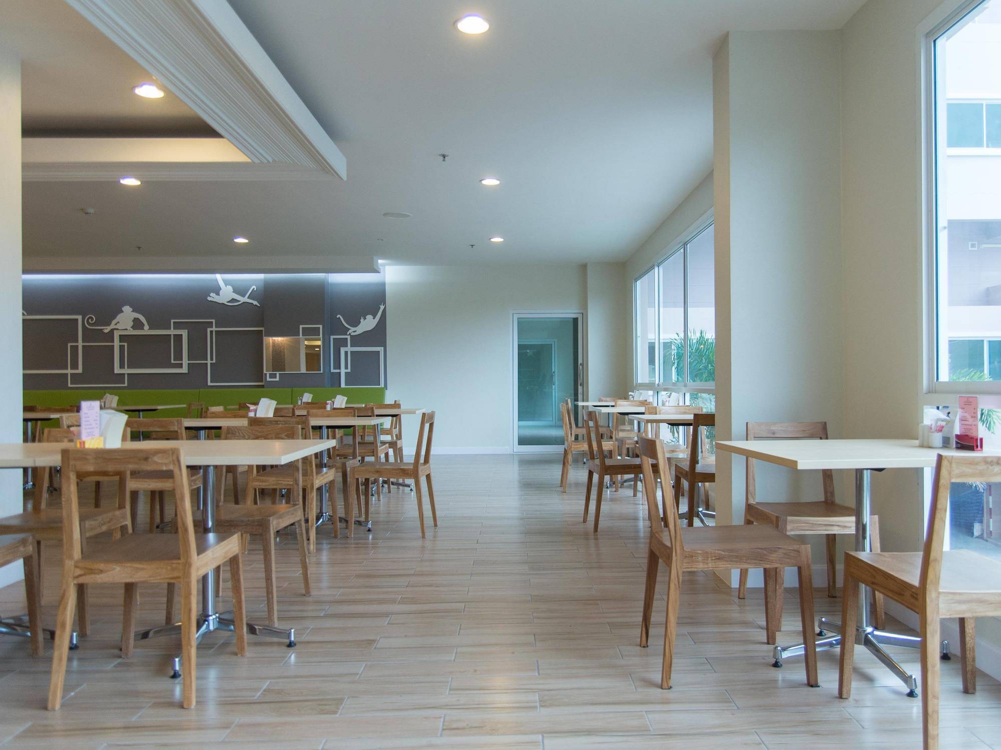 Prachuap Grand Hotel Πράτσουατ Κίρι Χαν Εξωτερικό φωτογραφία
